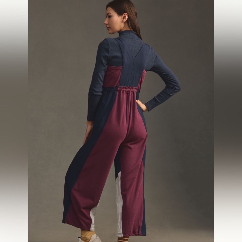 Colorblock Wide-Leg Jumpsuit in Burgundy and Navy - Picture 5 of 5